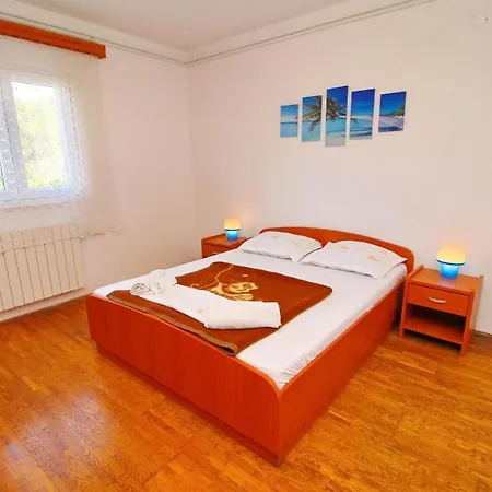 Ana's Apartment Korcula Town